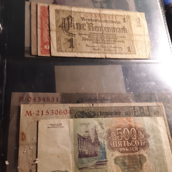 Currency - Picture 12 of 16